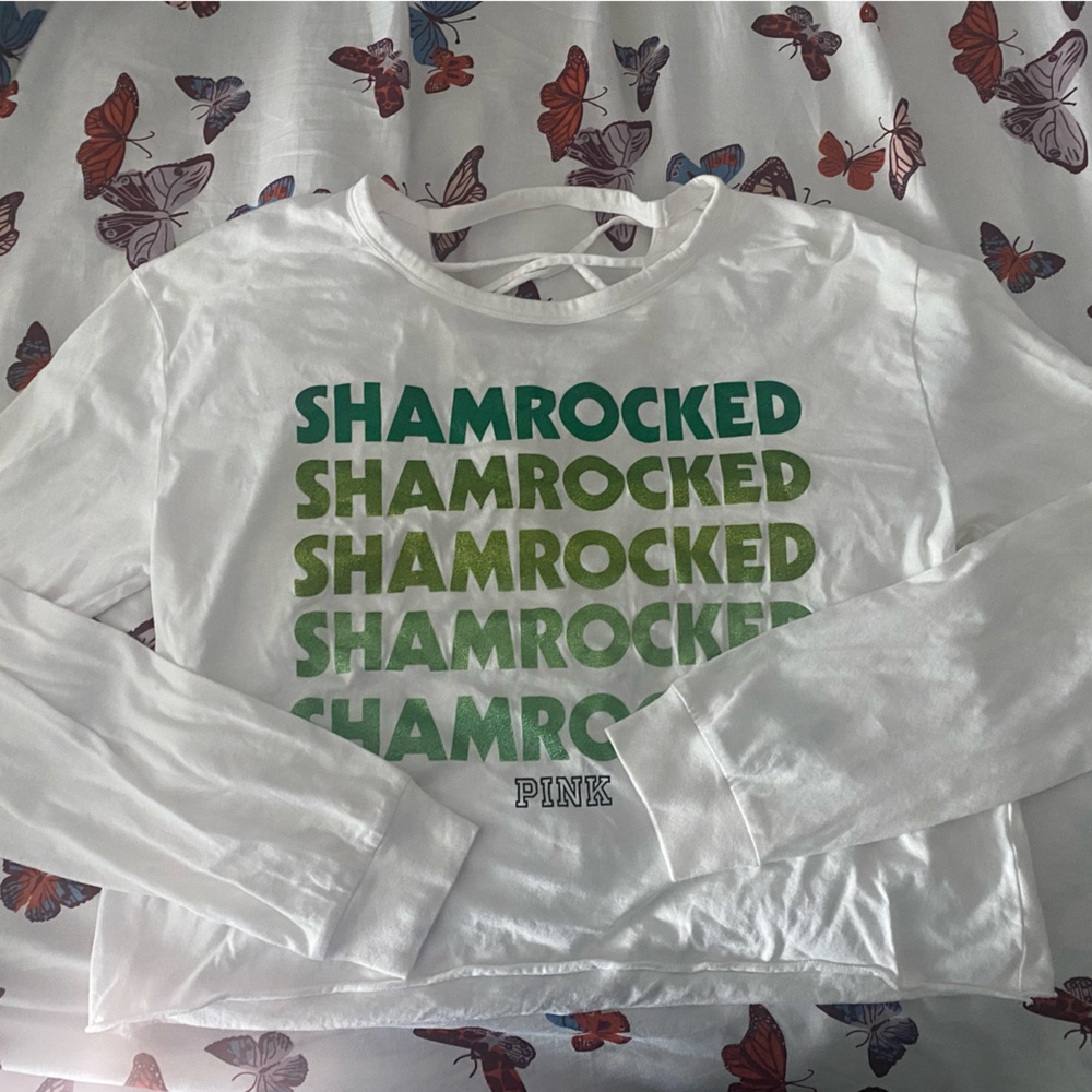 Cropped long sleeve Victoria’s Secret Pink long sleeve St Patrick’s day shirt